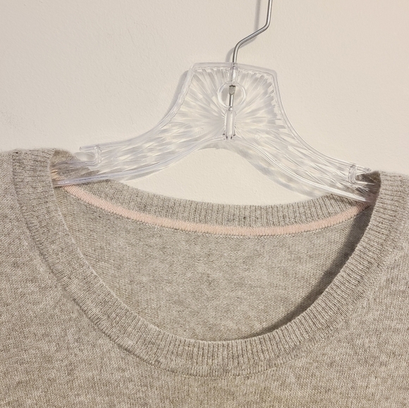 Unbranded | Women's Gray Scoopneck High Low 100% Cashmere Sweater (Size Large) - Picture 2 of 14